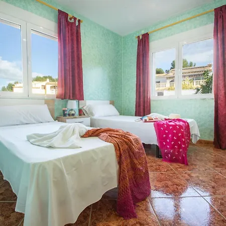 Villa Flora - Plusholidays *