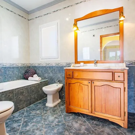 Flora - Plusholidays Calp