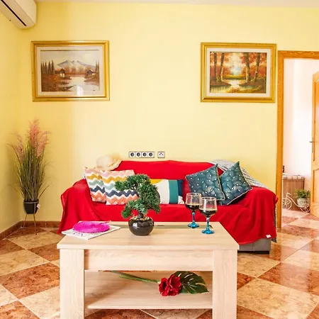 Villa Flora - Plusholidays *