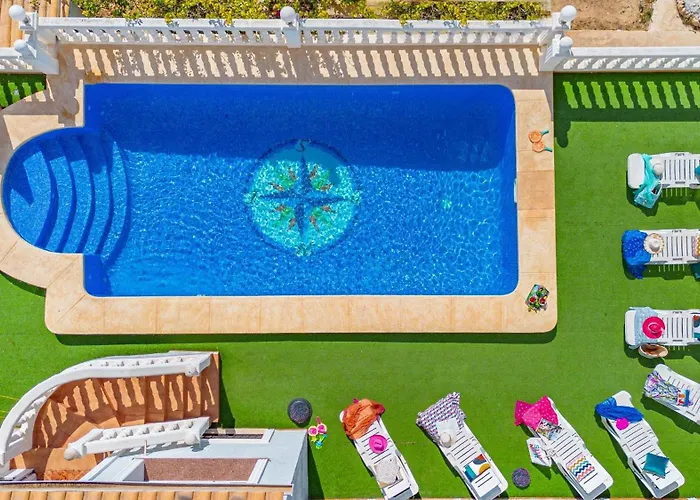 Flora - Plusholidays וילה *